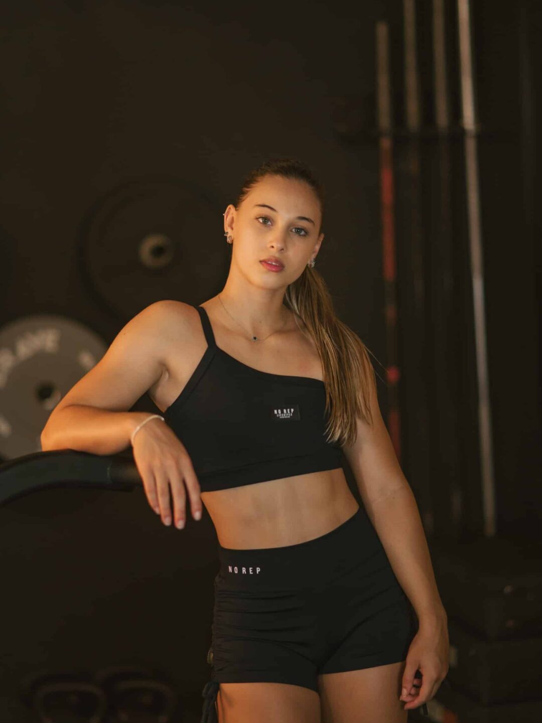 Top One Shoulder Preto